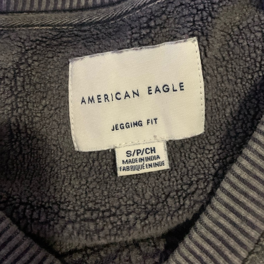 american eagle pullover